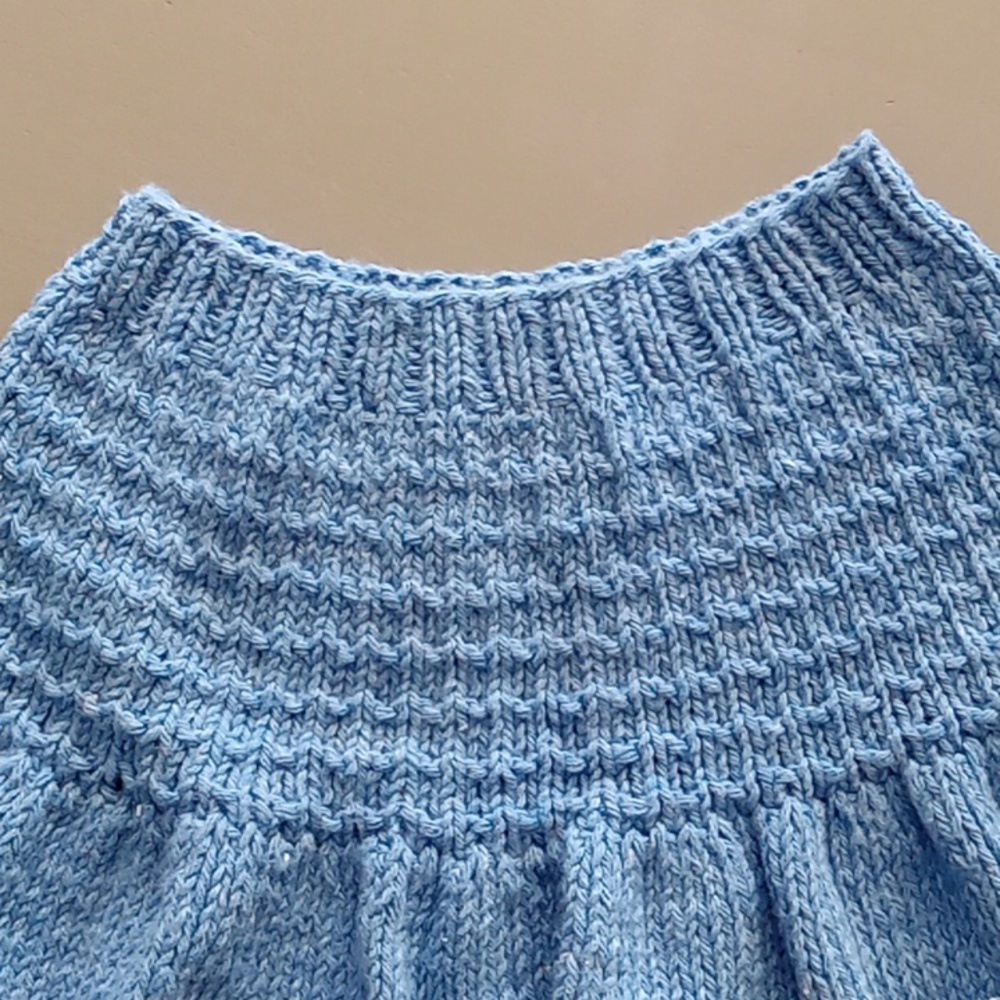 Hand Crafted Handknit Blue Textured Stripe Baby Skirt & Bloomers Set 12M - Picture 5 of 13